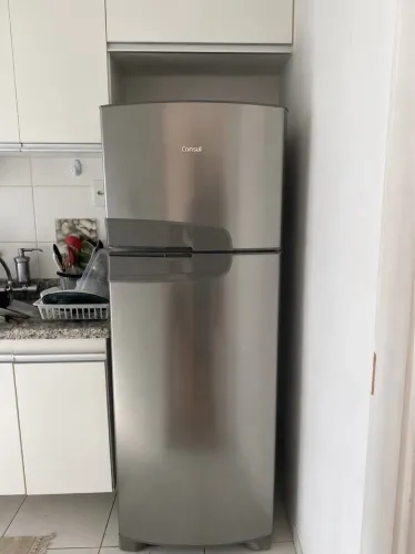Geladeira cônsul 340L 2 portas Frost Free Classe Inox