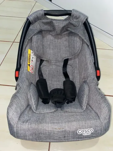 Carrinho + Bebê conforto Cosco Kids
