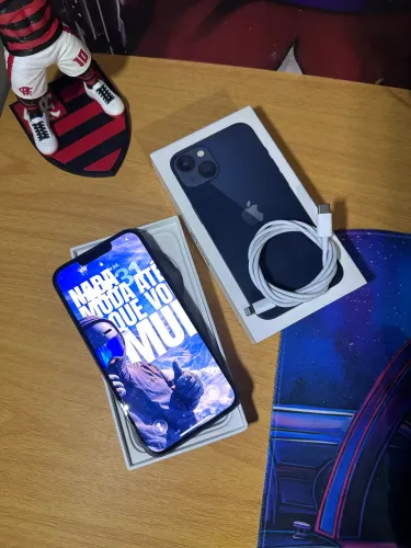iPhone 13 - 128gb Impecável