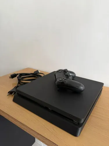 Playstation 4 Slim 1TB + Jogo Promoção