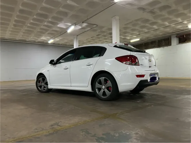 Chevrolet Cruze HB Sport LT 1.8 16V Flexp. 5P AUT 2012