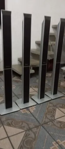 4 caixas de som torres