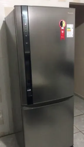 VENDO MÓVEIS EM ÓTIMO ESTADO DE CONSERVAÇÃO. MOTIVO: MUDANÇA