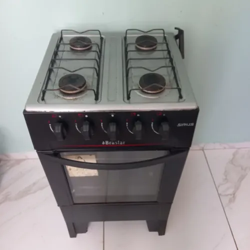 Fogão 4 bocas preto braslar