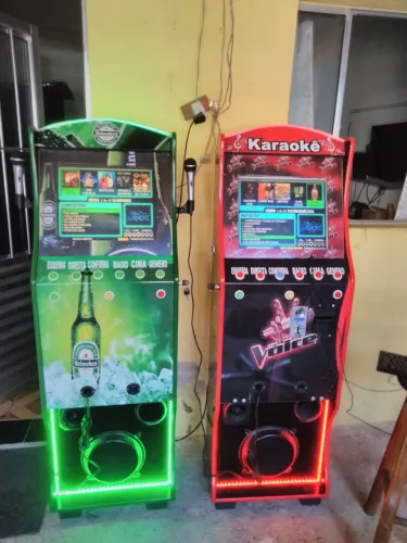 Máquina karaokes