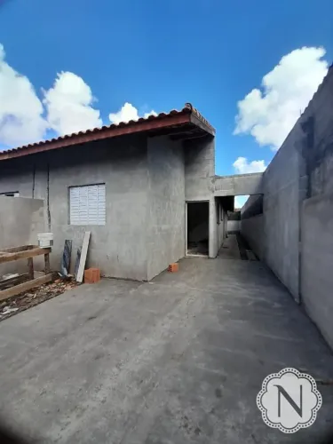 Casa à venda com 2 quartos no bairro Nova Itanhaém (Interior)