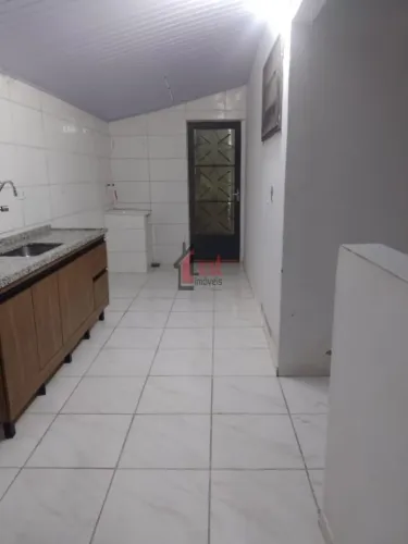 Casa para Locação em Presidente Prudente, VILA MARISTELA, 5 dormitórios, 2 suítes, 5 banhe