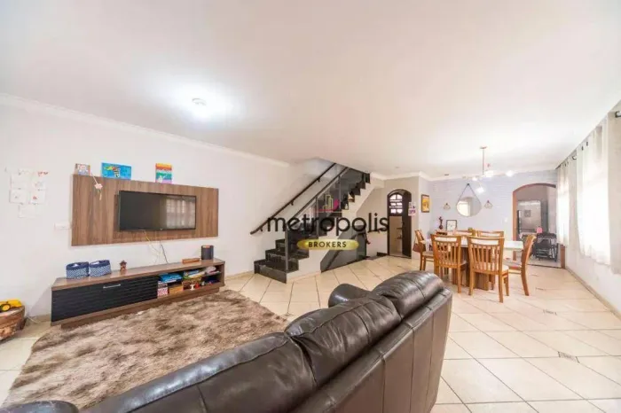Sobrado com 4 dormitórios à venda, 219 m² por R$ 960.000,00 - Parque Marajoara - Santo And