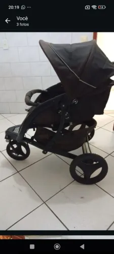Vendo carrinho de bebê