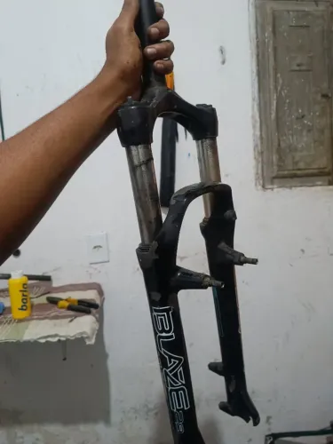 Suspensão rst bleze pra trocar em uma branca