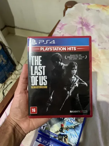 Vendo 4 jogos originais de Playstation 4