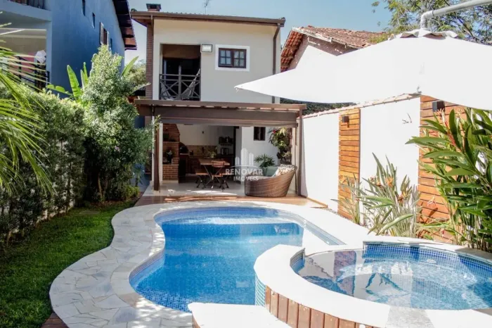 Sobrado com 3 dormitórios à venda, 172 m² por R$ 1.420.000,00 - Itapema - Guararema/SP