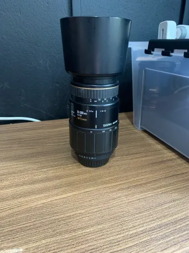 Lente Sigma 70-300 mm F 4 - 5.6 Mount PK