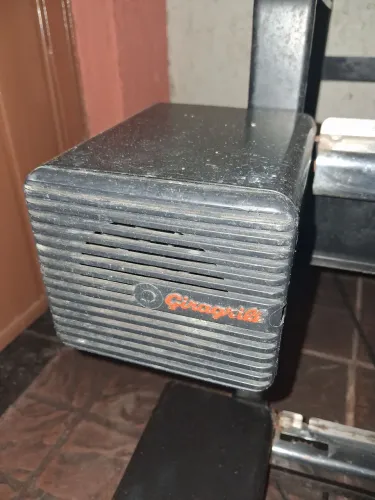 Giragrill com 11 espetos funcionado perfeitamente