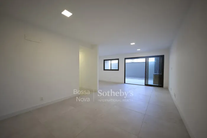 Apartamento garden com quatro quartos em Botafogo
