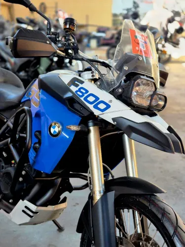 Bmw f800 não é sahara