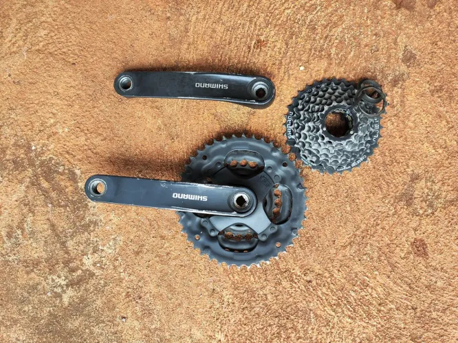 Kit: de cambio Shimano e freio absolut 