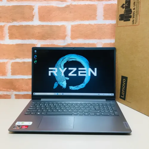 Notebook Lenovo Ryzen 7 5700U/ Ram 8GB/ Ssd M2 256GB/ FullHD/ Placa AMD Radeon 2GB