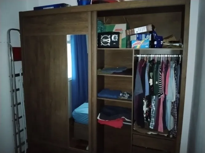 GUARDA-ROUPA CASAL