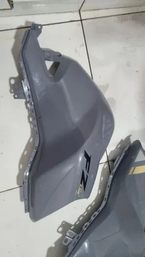 Aba do tanque fz 15