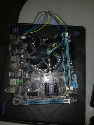 Vendo peças de computador