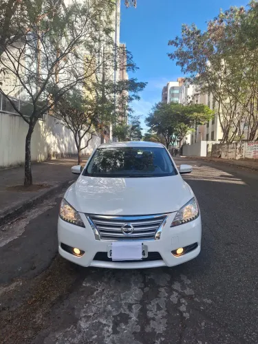 Nissan Sentra SV 2.0 Flexstart 16V Aut. 2016