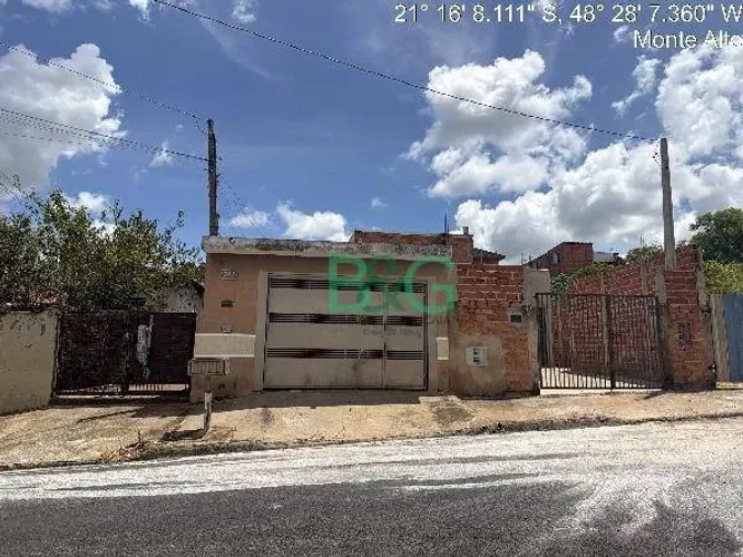 Casa com 1 dormitório à venda, 98 m² por R$ 114.838,57 - Bela Vista do Mirante - Monte Alt