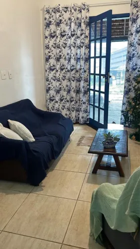 ALUGA SE SUÍTE SÓ PARA MULHERES