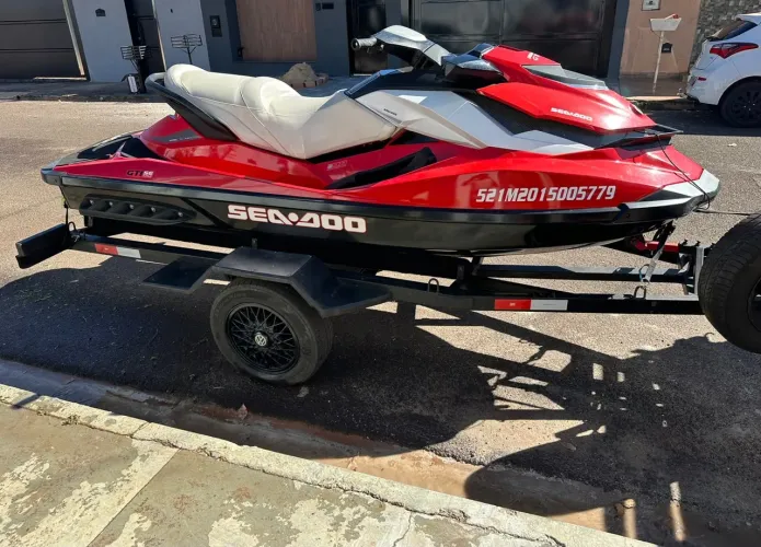 JET SKI SEA-DOO GTI SE-130