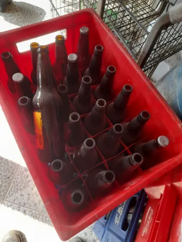 Engradado garrafa de cerveja 600ml