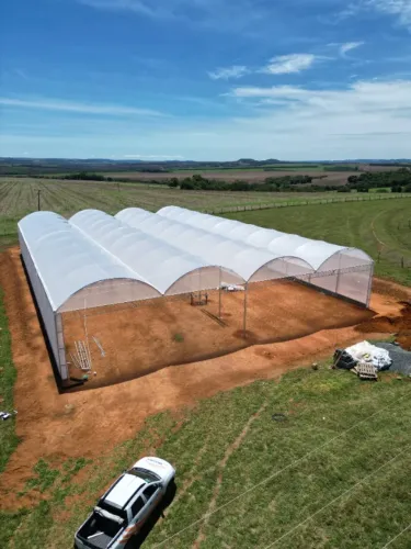 ESTUFA AGRÍCULA 28L X 40C X 4A