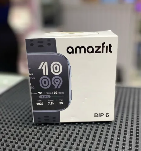 Smartwatch Amazfit Bip 6 com GPS e Tela de 1.97" Preto