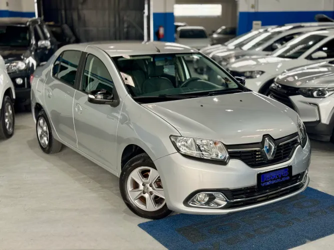 Renault Logan Dynamique Hi-flex 1.6 8V 4P 2015