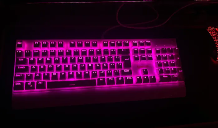 Teclado Redragon Kala Branco