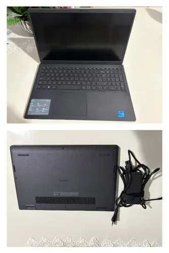 Notebook Dell Inspiron I15-1120K-A15P 15.6" Full HD 12ª Geração Intel Core i3 8GB 512GB SS