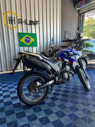 Lander capitão América 250 cilindrada