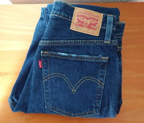 Calça Jeans Levi's 501 Skinny Importada - Jeans Escuro - Tamanho 36