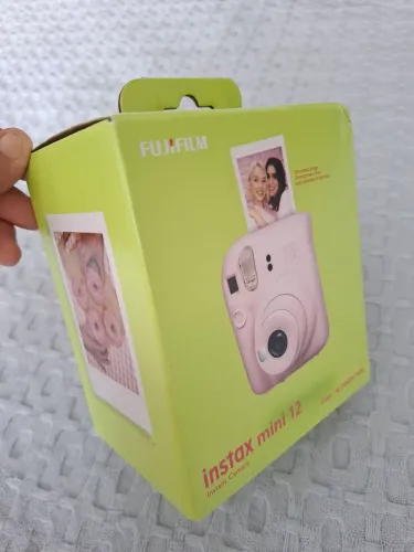 Câmera Instantânea Instax Mini 12 Fujifilm Rosa Gloss