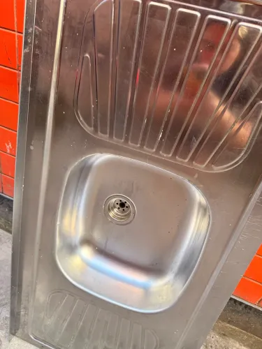 Vendo pia de alumínio
