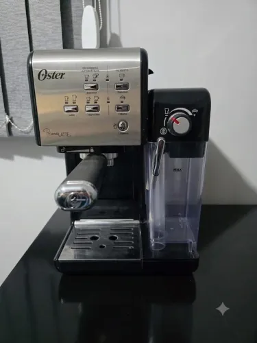 Cafeteira Oster Prima Latte