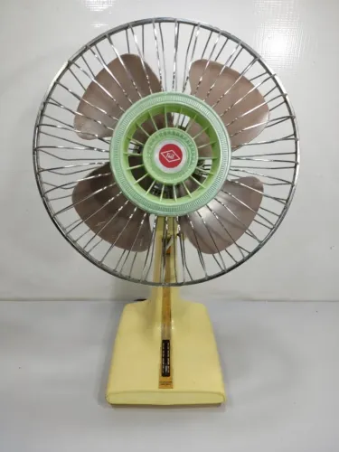 Funciona Leia a Descrição - Ventilador Antigo Faet Tsp 33 Cm Amarelo 127v(Usado)