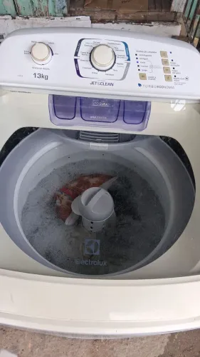 Máquina automática Electrolux 13kg 
