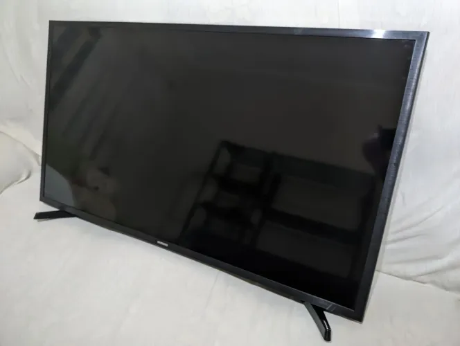 TV Samsung Full HD 40 polegadas Usada