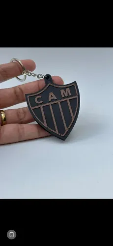 vende-se chaveiros do galo em 3D