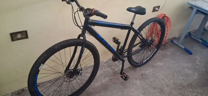 Bike aro 29, Ello, 21 marchas, roda aero e em exelente estado! ( aceito cartão )