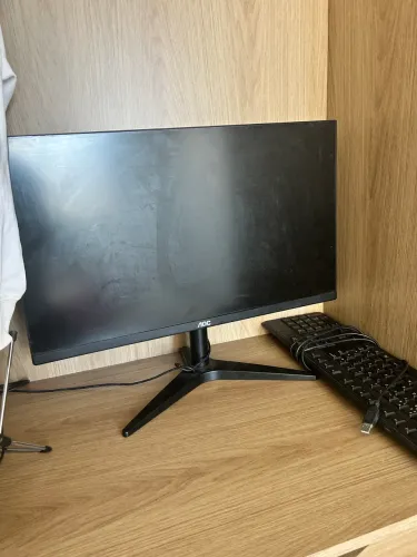Monitor AOC 27