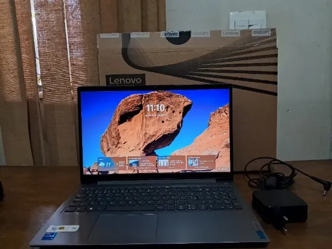 Notebook Lenovo i5 16GB RAM | Acompanha Caixa | Excelente Estado