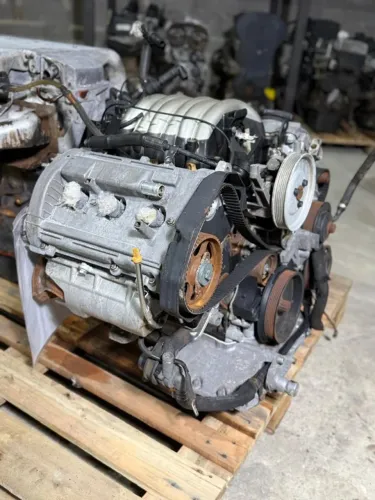 MOTOR AUDI A4 2.4 V6 165cv ANO 2001 