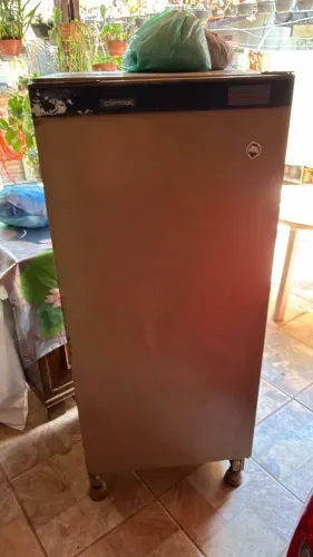 Geladeira Usada (Leia o Anúncio)