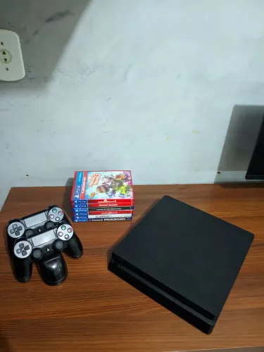 Playstation 4 Slim 1Tb